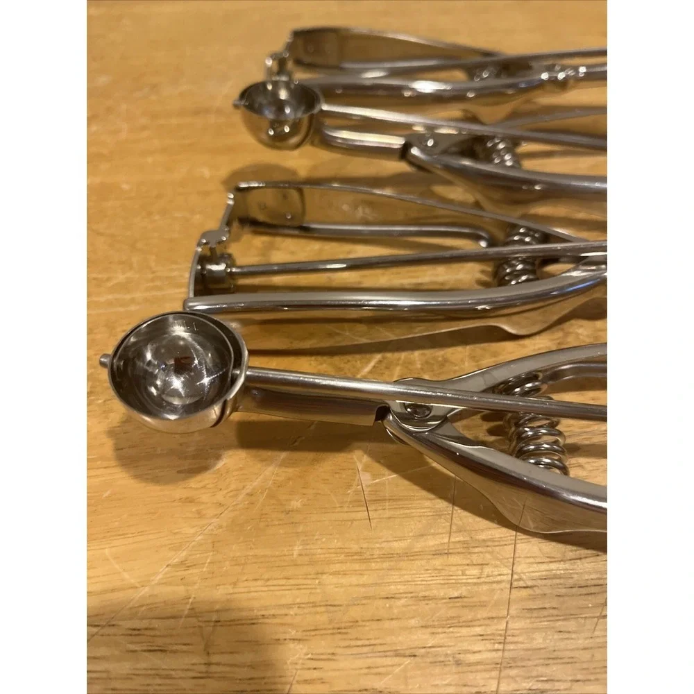 ½ Tbsp. Norpro Stainless Steel Spring Action Scoop Set Of 4 Fruit Baller‎